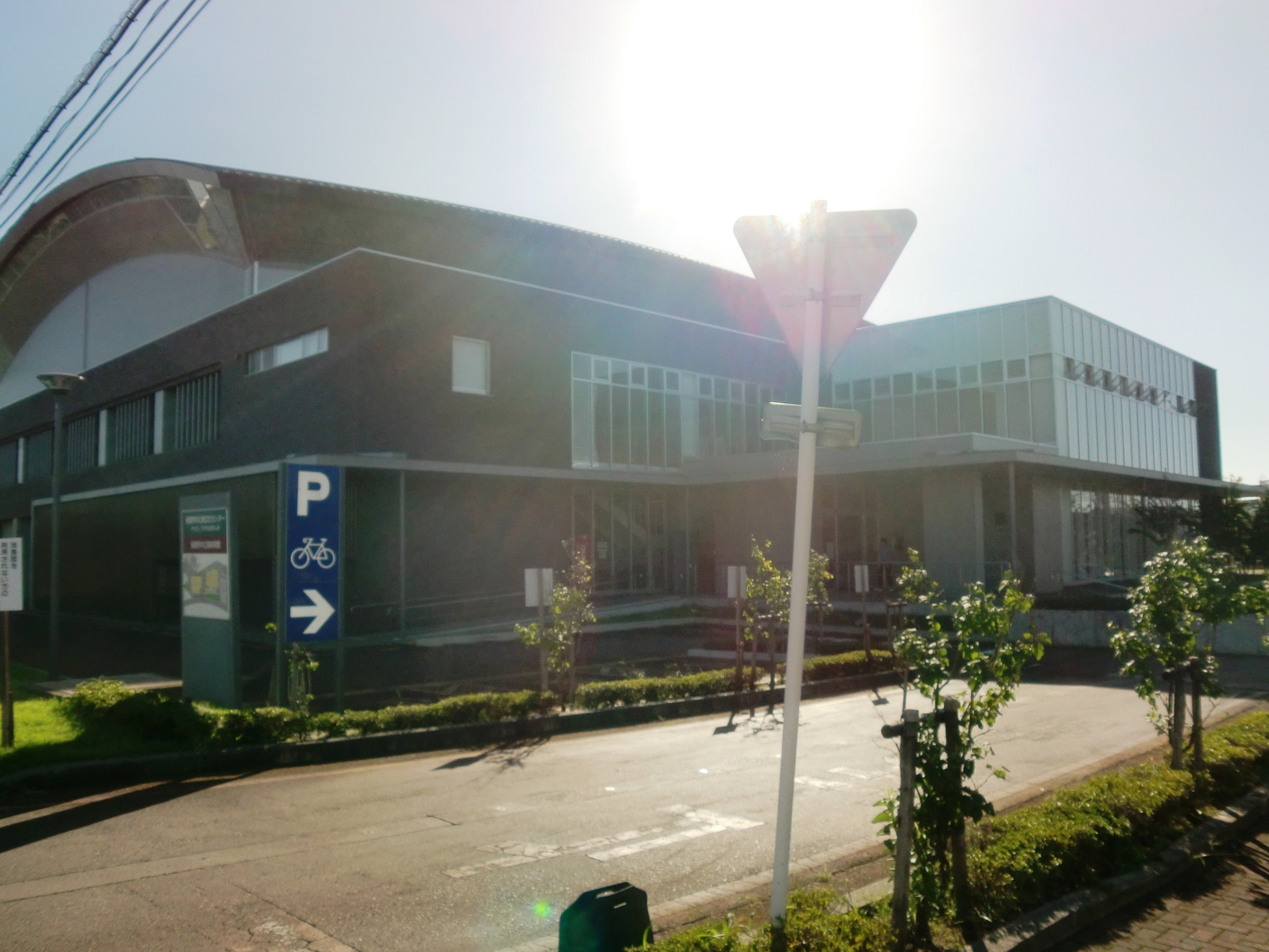 中之島体育館 避難所 Vacan Maps バカン